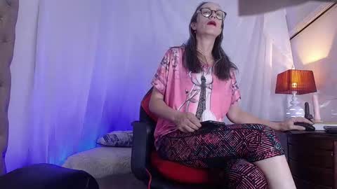 Laura Sofia online show from March 25, 3:23 am