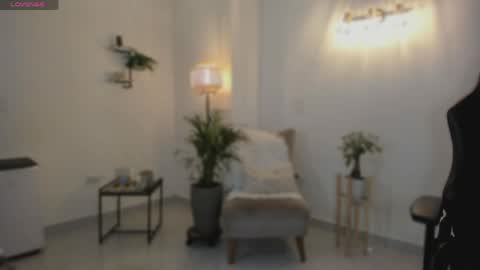 Laura online show from May 31, 1:14 am