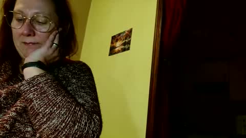 Snapshot of laureanne50 chatting on February 13, 9:17 pm laureanne online show from February 13, 9:17 pm