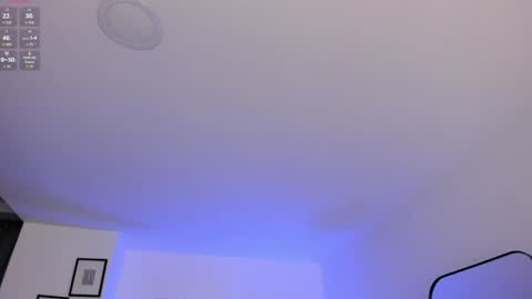 Snapshot of laureen_se chatting on June 4, 3:45 am laureen_se online show from June 4, 3:45 am