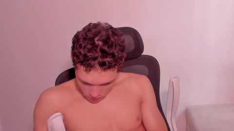 Laureent online show from March 15, 6:58 pm