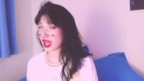 Snapshot of laurem_goddess chatting on June 28, 12:05 am Laurem online show from June 28, 12:05 am
