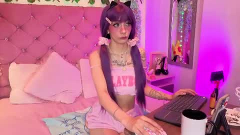 Snapshot of lauren_evans96 chatting on June 12, 3:49 am Lauren evans9 online show from June 12, 3:49 am