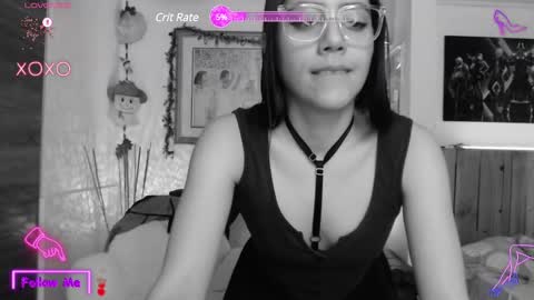 Lauren online show from January 18, 5:52 am