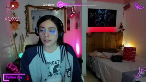 Lauren online show from February 27, 1:38 am