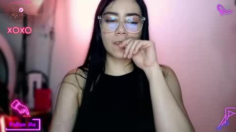 Lauren online show from November 23, 5:29 am