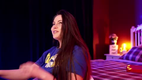 Snapshot of laurenbrite chatting on February 22, 9:59 pm Lauren Brite online show from February 22, 9:59 pm