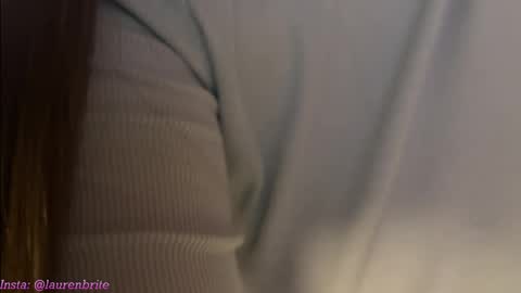 Snapshot of laurenbrite chatting on April 25, 6:16 pm Lauren Brite online show from April 25, 6:16 pm