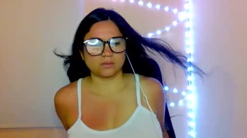 onlyfan laureng7 - 7 laureng2 online show from October 14, 3:29 am
