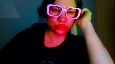 Snapshot of laurengirls1 chatting on May 4, 2:18 am onlyfan laureng7 - 7 laureng2 online show from May 4, 2:18 am