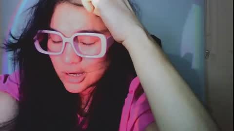 Snapshot of laurengirls1 chatting on May 9, 3:45 am onlyfan laureng7 - 7 laureng2 online show from May 9, 3:45 am