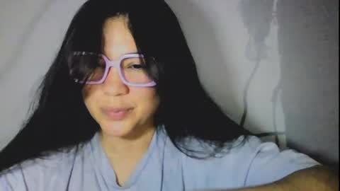 Snapshot of laurengirls1 chatting on May 11, 1:55 am onlyfan laureng7 - 7 laureng2 online show from May 11, 1:55 am