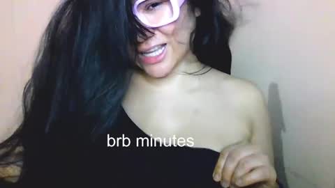 Snapshot of laurengirls1 chatting on May 11, 2:45 pm onlyfan laureng7 - 7 laureng2 online show from May 11, 2:45 pm