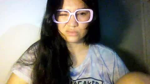 Snapshot of laurengirls1 chatting on May 27, 3:03 am onlyfan laureng7 - 7 laureng2 online show from May 27, 3:03 am