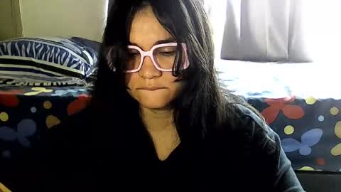 Snapshot of laurengirls1 chatting on May 27, 3:09 pm onlyfan laureng7 - 7 laureng2 online show from May 27, 3:09 pm