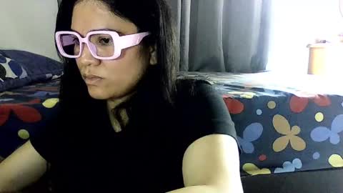 Snapshot of laurengirls1 chatting on May 29, 3:32 pm onlyfan laureng7 - 7 laureng2 online show from May 29, 3:32 pm