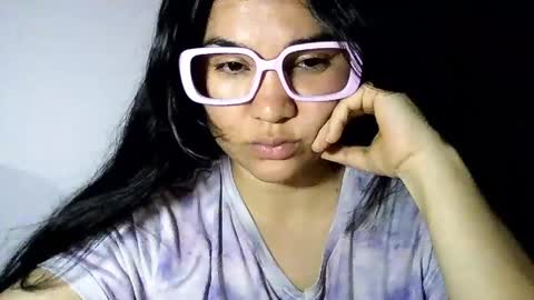 Snapshot of laurengirls1 chatting on June 2, 1:40 am onlyfan laureng7 - 7 laureng2 online show from June 2, 1:40 am
