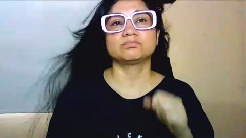 onlyfan laureng7 - 7 laureng2 online show from June 25, 6:45 pm