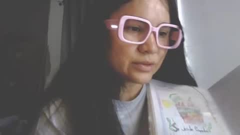 onlyfan laureng7 - 7 laureng2 online show from July 28, 4:39 pm
