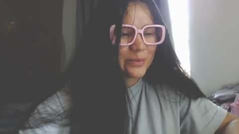 onlyfan laureng7 - 7 laureng2 online show from July 28, 6:20 pm