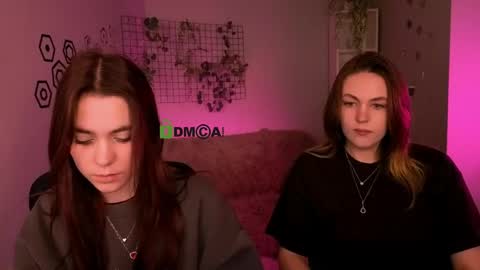 Laure online show from April 26, 9:40 am
