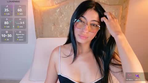 laurenn_smitth online show from February 3, 12:43 pm