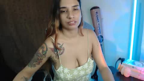 Lauren online show from January 15, 6:19 pm