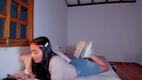 Lucie  online show from February 5, 12:31 am