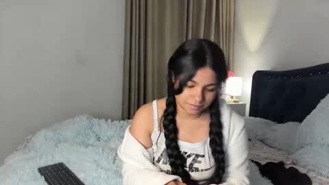 Snapshot of laurent_jones chatting on May 12, 10:23 am daniela angel online show from May 12, 10:23 am