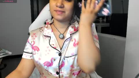 Snapshot of laurent_jones chatting on June 21, 10:29 am daniela angel online show from June 21, 10:29 am