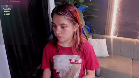 Snapshot of laurent_scott chatting on August 1, 12:37 pm Hanna online show from August 1, 12:37 pm