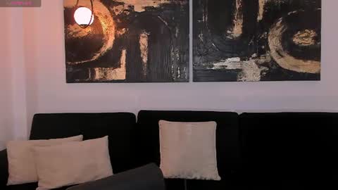 Laurent Rosse  online show from June 26, 8:02 pm