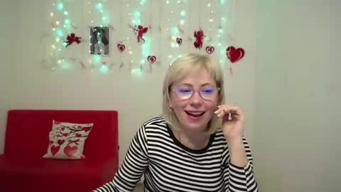 Lauren online show from February 14, 5:59 am