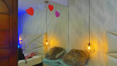 Laurent online show from November 30, 10:19 am