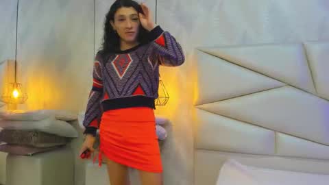 Laurent online show from December 5, 10:02 am