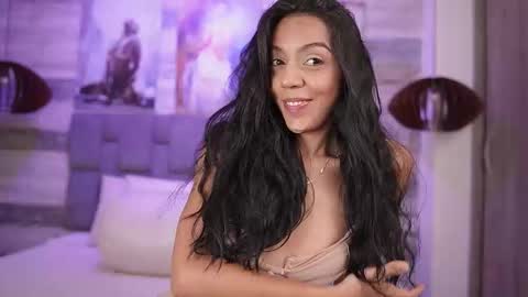 Lauri Correa online show from March 17, 12:30 pm