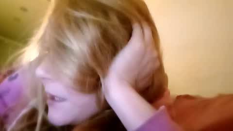 lauriehotxxx online show from January 12, 7:19 pm