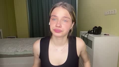 Bella online show from February 24, 12:36 pm