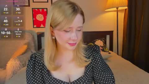 Snapshot of lavender_tender chatting on May 16, 6:32 am Lav online show from May 16, 6:32 am
