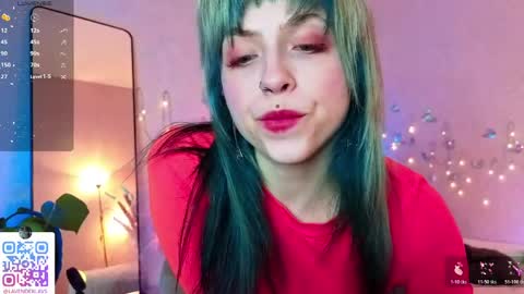 Melissa online show from April 27, 7:56 pm