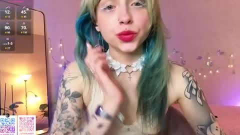 Snapshot of lavenderlav chatting on June 5, 6:57 pm Melissa online show from June 5, 6:57 pm