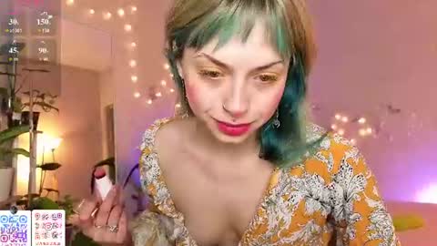 Snapshot of lavenderlav chatting on July 7, 8:40 am Melissa online show from July 7, 8:40 am