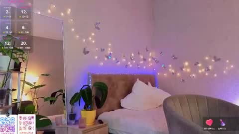 Snapshot of lavenderlav chatting on July 24, 5:55 pm Melissa online show from July 24, 5:55 pm