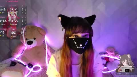 lavessa online show from March 8, 6:06 am