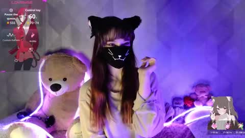 lavessa online show from March 15, 3:51 pm