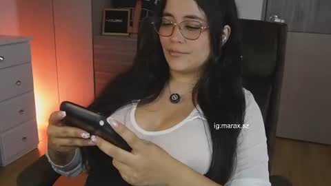 Snapshot of laviah chatting on July 14, 3:00 am Mara online show from July 14, 3:00 am