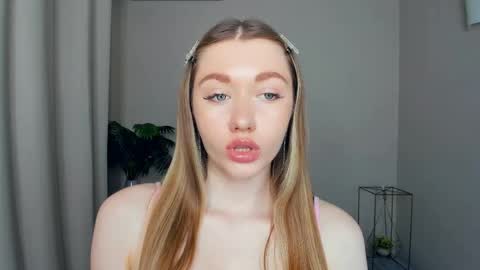 Snapshot of laviniahoutz chatting on May 31, 10:11 pm Jane online show from May 31, 10:11 pm