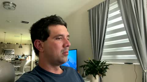 law_cambio online show from December 5, 6:55 pm