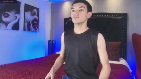 Snapshot of lawford_mike chatting on October 5, 1:20 pm Mike online show from October 5, 1:20 pm