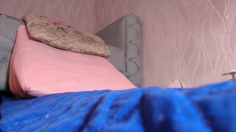 Snapshot of lay_madison chatting on January 21, 2:00 am Lay Madison online show from January 21, 2:00 am